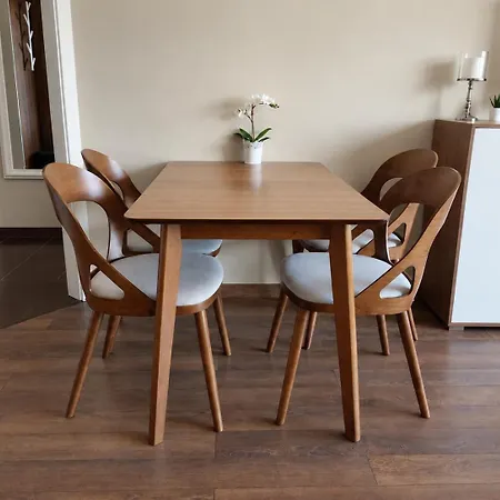 Deluxe 1-bedroom Mountain View Near Road Apartamento *